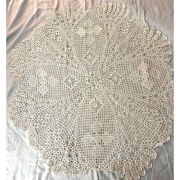 Hand Crochet Lace Round Doily 36” Intricate VNT-Style Decor Granny Core Cottage - Picture 1 of 3